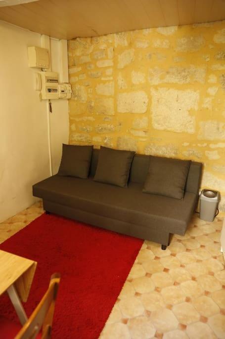 Petit Studio Au Coeur D'Uzes Διαμέρισμα Εξωτερικό φωτογραφία